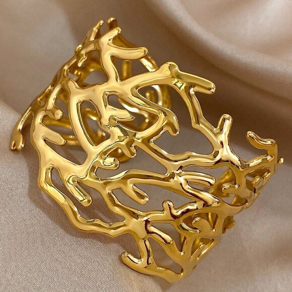 Silver or Gold  Women's Beach Vibes Wide Bracelet - Picture 10 of 13